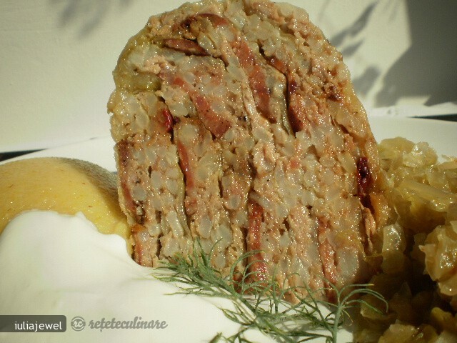 Imagine Reteta culinara Sarmaua Dodoloata | 2review.ro