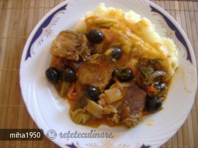 Imagine Reteta culinara Limba cu Praz si Masline | 2review.ro