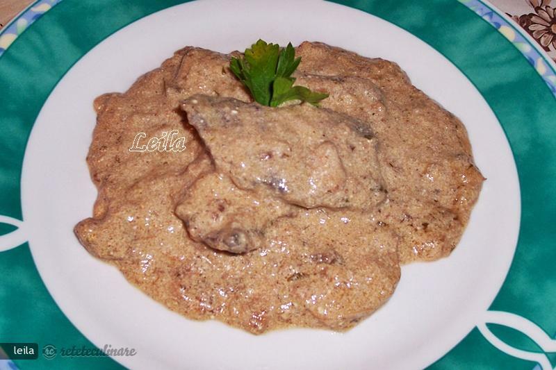 Imagine Reteta culinara Caprioara cu Ciuperci si Cascaval | 2review.ro