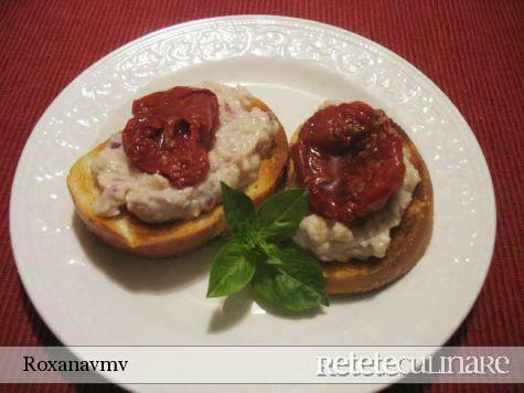 Imagine Reteta culinara Rosii marinate | 2review.ro