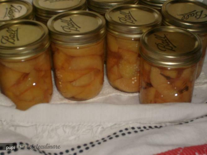 Imagine Reteta culinara Compot de Gutui | 2review.ro