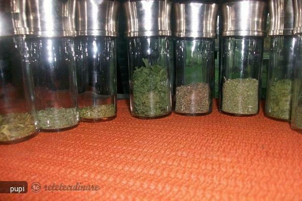 Imagine Reteta culinara Ierburi Aromate (Uscate) | 2review.ro