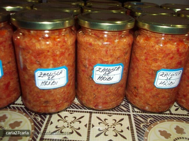 Imagine Reteta culinara Zacusca de Hribe | 2review.ro