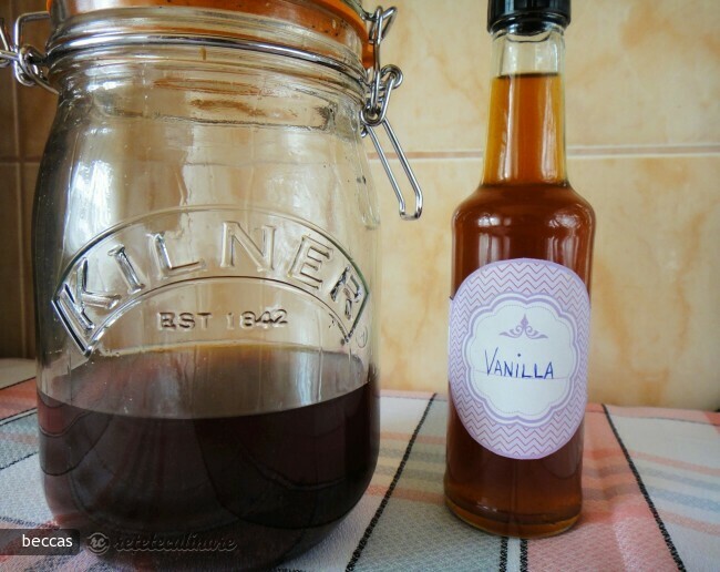 Imagine Reteta culinara Extract de Vanilie de Casa | 2review.ro