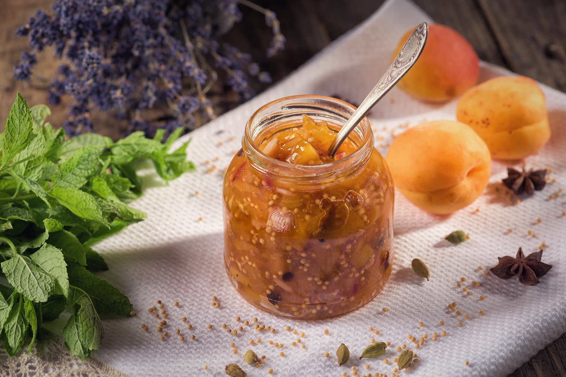 Imagine Reteta culinara Chutney de Caise | 2review.ro