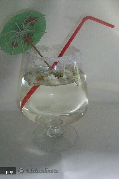 Imagine Reteta culinara Sirop Concentrat din Flori de Salcam | 2review.ro