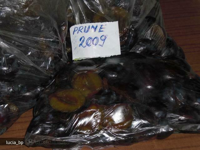 Imagine Reteta culinara Prune Brumarii (bistrite), Conservate Pentru Iarna | 2review.ro