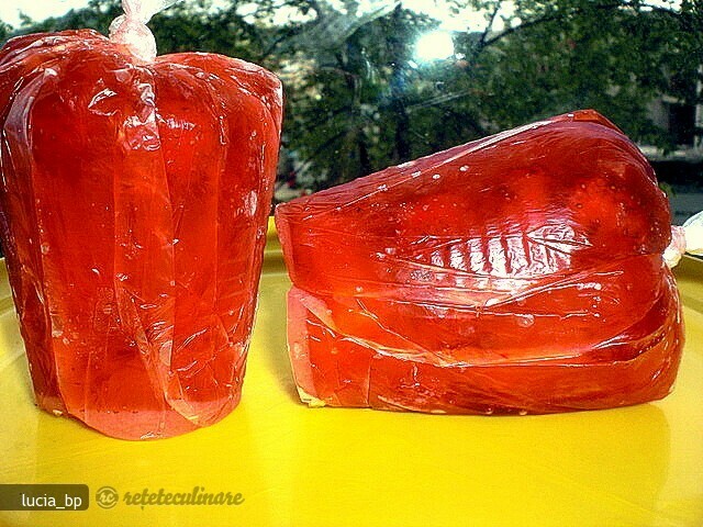 Imagine Reteta culinara Capsuni cu Zahar, Congelate | 2review.ro