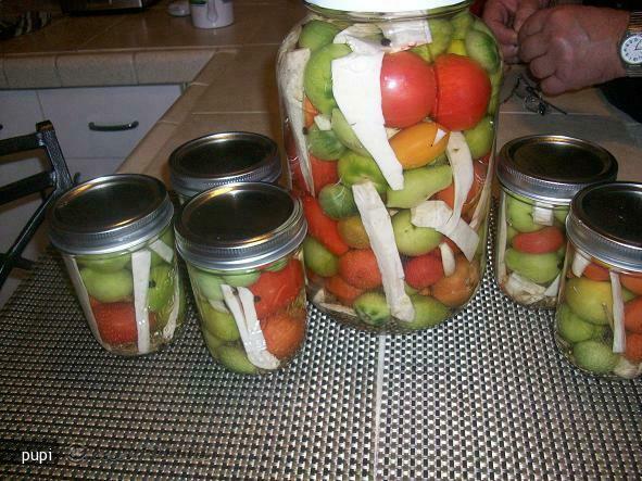 Imagine Reteta culinara Gogonele in Saramura ( la Borcan) | 2review.ro