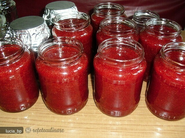 Imagine Reteta culinara Gem Fin cu Vanilie din Corcoduse Rosii | 2review.ro