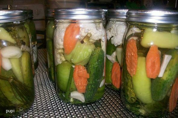 Imagine Reteta culinara Legume si Zarzavaturi la Borcan (in Saramura) | 2review.ro