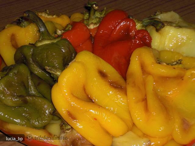 Imagine Reteta culinara Ardei Copti, Conservati Pentru Iarna | 2review.ro