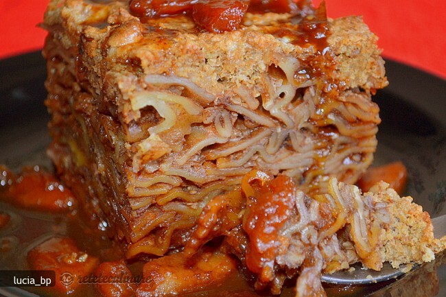 Imagine Reteta culinara Farfalle cu Nuca, Cacao si Mere | 2review.ro