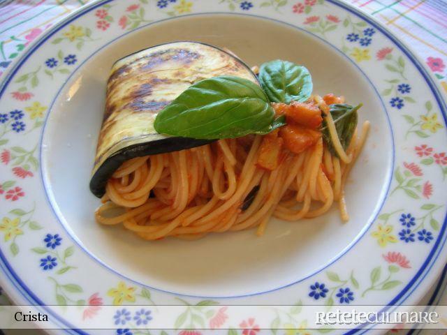 Imagine Reteta culinara `Portofele` de Vinete Umplute cu Paste | 2review.ro