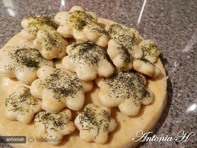 Imagine Reteta culinara Timballe di Tortellini | 2review.ro