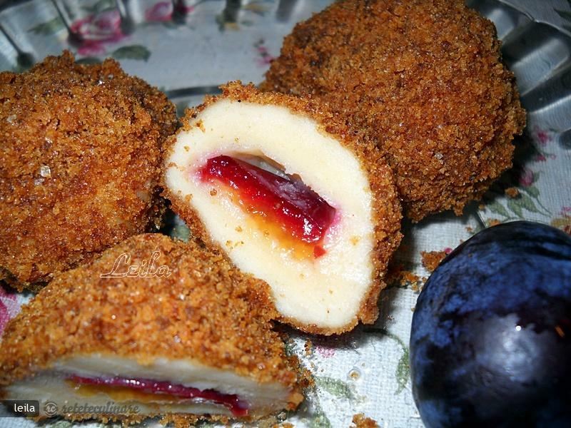 Imagine Reteta culinara Szilvas gomboc (Galuste cu prune) | 2review.ro