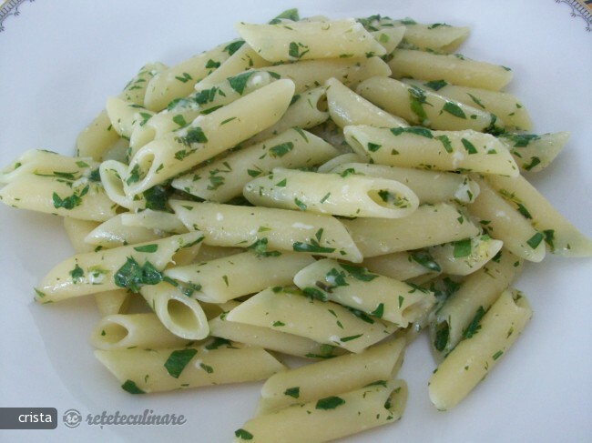 Imagine Reteta culinara Paste cu Lamiie si Patrunjel | 2review.ro