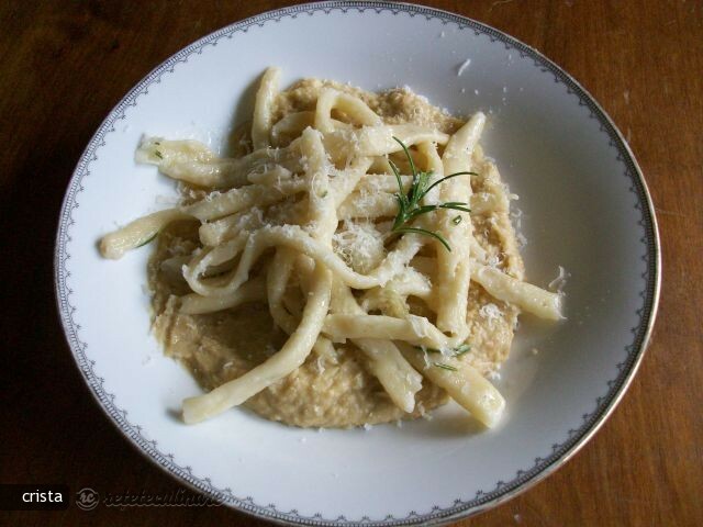 Imagine Reteta culinara Paste (Maccheroni Ai Ferri) cu Naut | 2review.ro