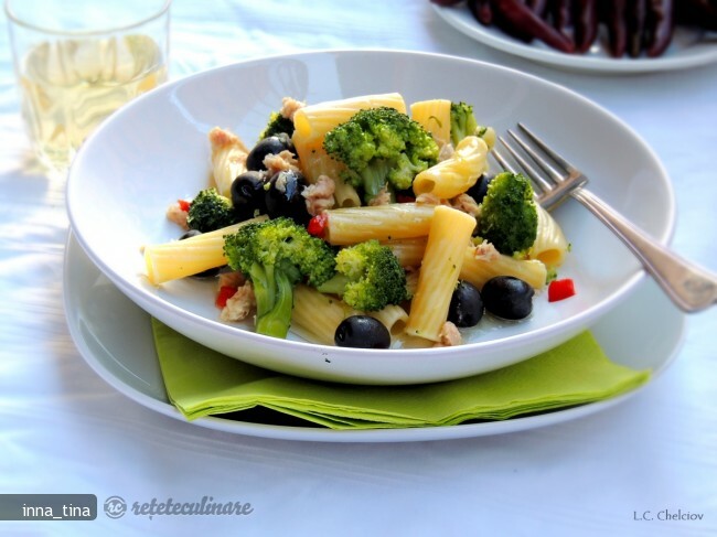 Imagine Reteta culinara Tortiglioni cu Broccoli | 2review.ro