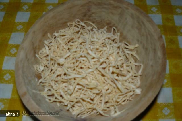 Imagine Reteta culinara Taitei de Casa (cu Ou) | 2review.ro