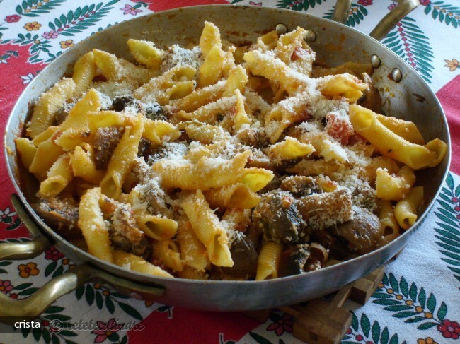 Imagine Reteta culinara Garganelli (paste) cu Ciuperci | 2review.ro