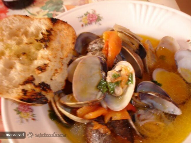 Imagine Reteta culinara Clams Stew | 2review.ro