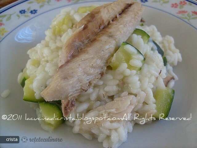 Imagine Reteta culinara Risotto cu Dovlecel si Peste din Conserva | 2review.ro