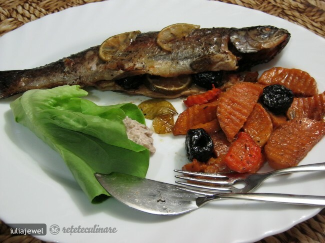 Imagine Reteta culinara Pastrav Umplut cu Prune Uscate | 2review.ro