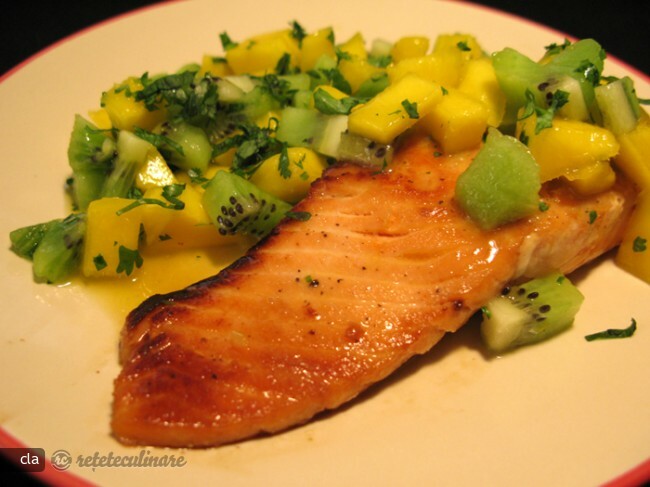 Imagine Reteta culinara Somon Marinat cu Aroma de Kiwi | 2review.ro