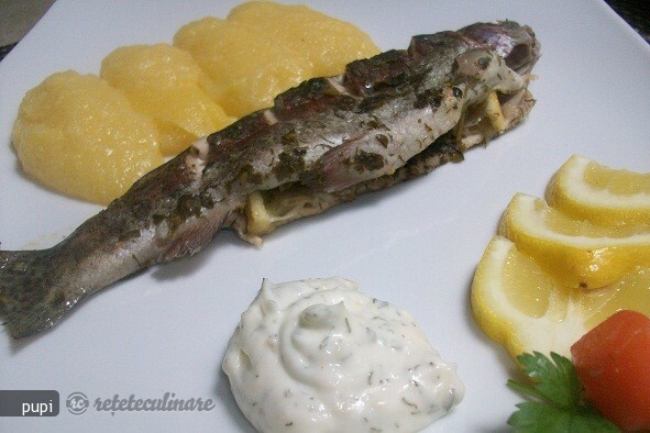 Imagine Reteta culinara Pastrav cu Verdeturi la Gratar | 2review.ro