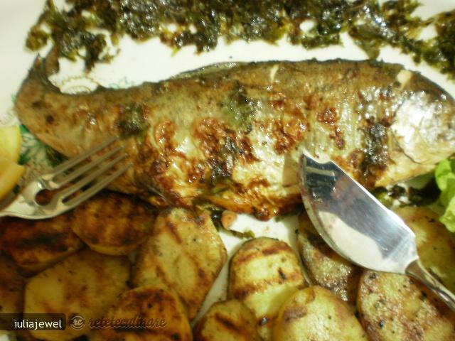 Imagine Reteta culinara Pastrav la Gratar in Frunze de Feriga | 2review.ro
