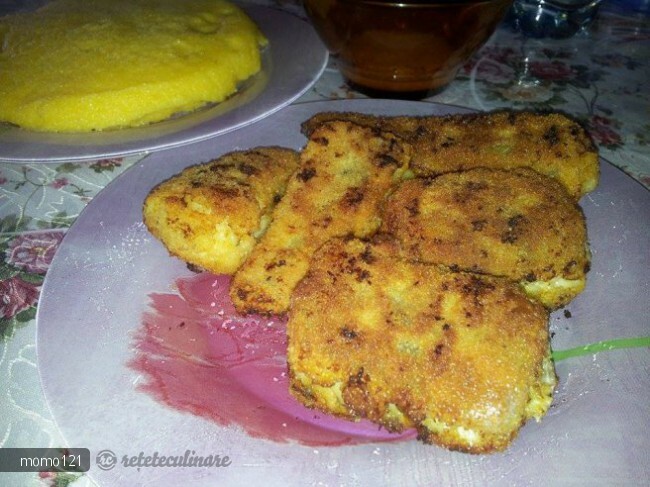 Imagine Reteta culinara Peste Merlucius cu pesmet la tigaie | 2review.ro