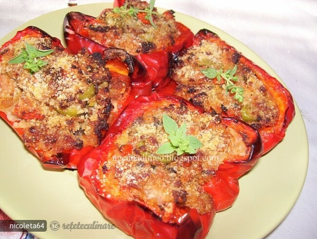 Imagine Reteta culinara Ardei Umpluti cu Ton | 2review.ro