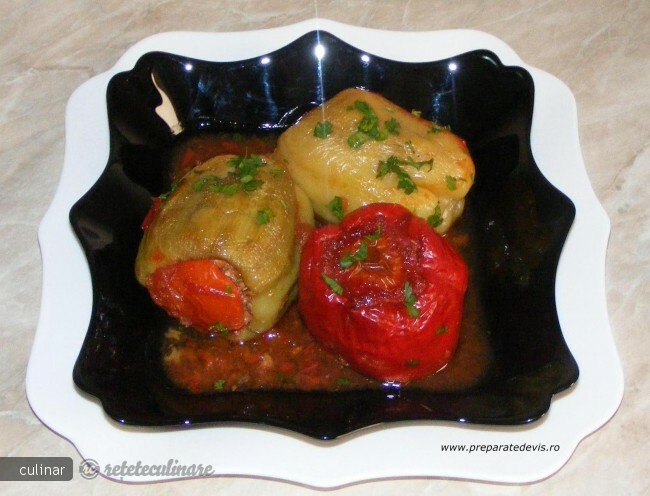 Imagine Reteta culinara Ardei umpluti cu peste | 2review.ro