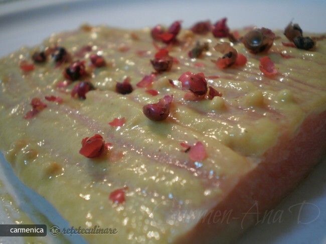 Imagine Reteta culinara Portofel cu Somon si Sos Olandez | 2review.ro