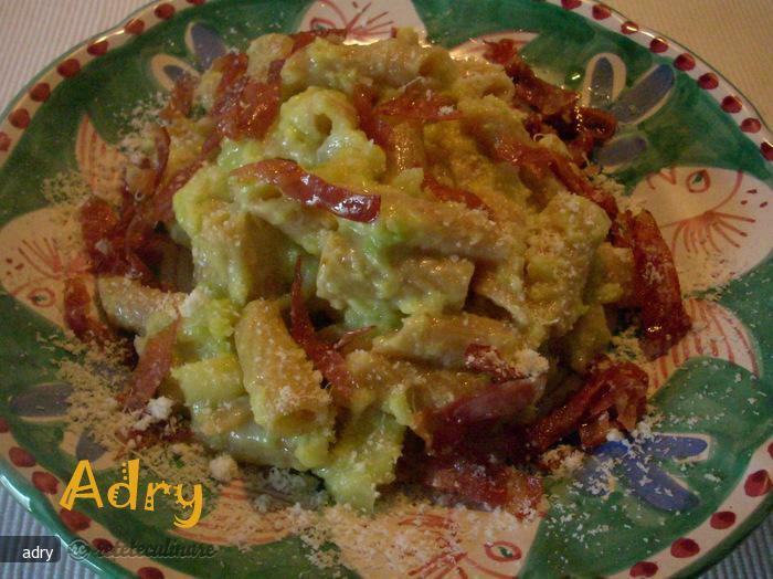 Imagine Reteta culinara Paste Integrale cu Varza si Cartofi | 2review.ro