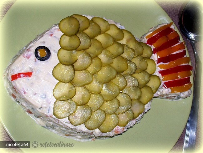 Imagine Reteta culinara Salata de Legume cu Peste | 2review.ro