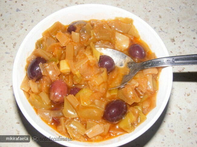 Imagine Reteta culinara Praz cu Masline (de Post) | 2review.ro