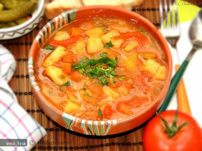 Imagine Reteta culinara Gulas Fara Carne | 2review.ro