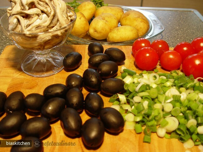 Imagine Reteta culinara Salata Orientala cu Ansoa | 2review.ro