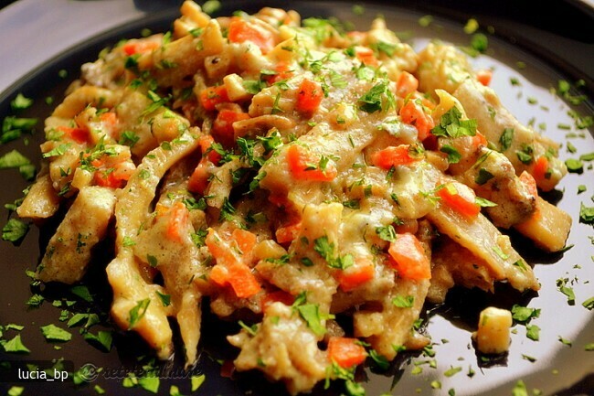 Imagine Reteta culinara Pleurotus cu Sos de Gorgonzola | 2review.ro