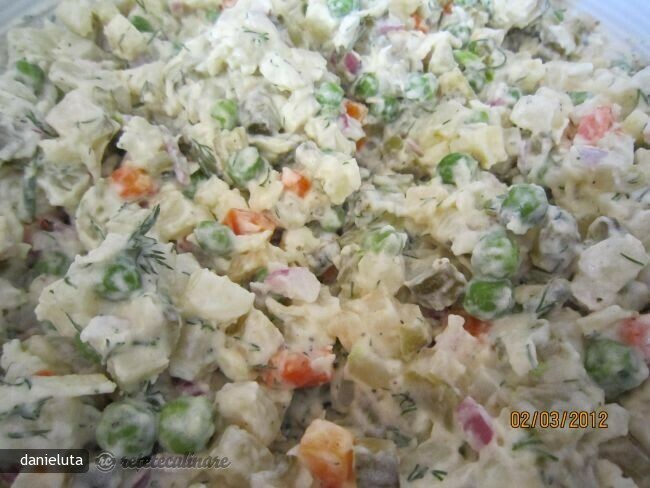 Imagine Reteta culinara Salata Poloneza | 2review.ro