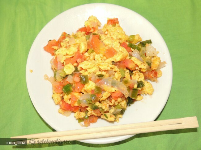 Imagine Reteta culinara Omleta cu Rosii | 2review.ro