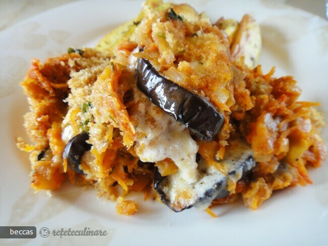 Imagine Reteta culinara Vinete cu Mascarpone in Sos de Rosii | 2review.ro