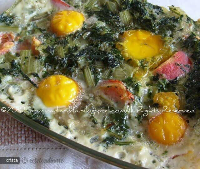 Imagine Reteta culinara Frunze de Sfecla cu Oua la Cuptor | 2review.ro