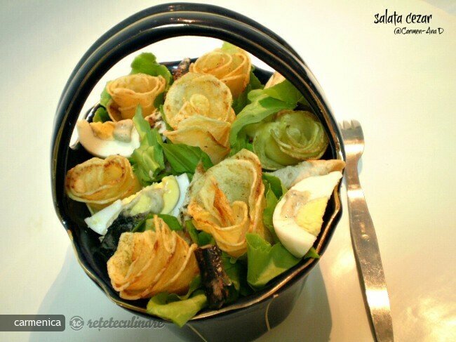 Imagine Reteta culinara Salata Cezar | 2review.ro