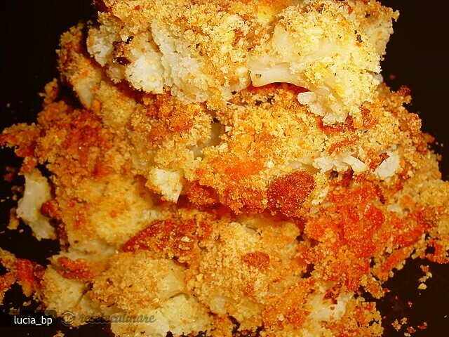 Imagine Reteta culinara Conopida cu Pesmet, Cascaval si Usturoi, la Cuptor | 2review.ro