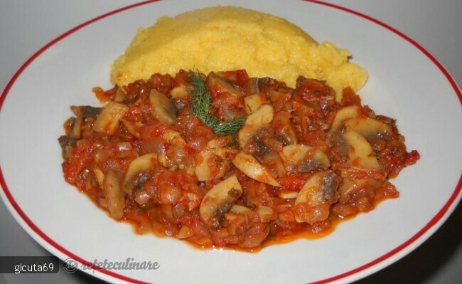 Imagine Reteta culinara Tocanita de ciuperci(de post) | 2review.ro