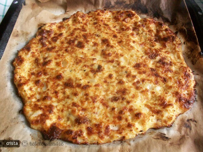 Imagine Reteta culinara Pizza din Conopida, Cascaval si Rosii Uscate (Fara Faina) | 2review.ro