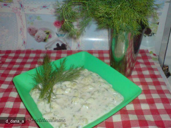 Imagine Reteta culinara Salata Tzatziki | 2review.ro